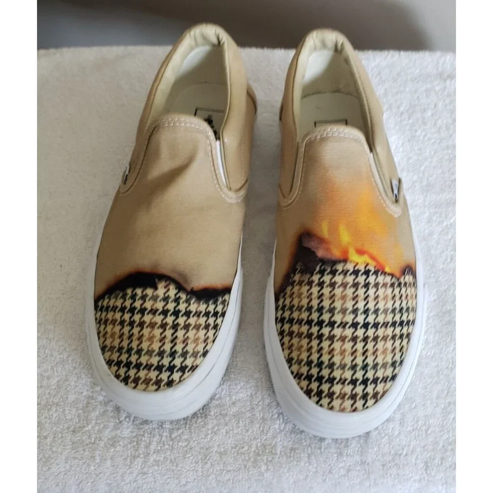 Vans Khak Slip On Burn Graphic Men’s Size 8.5 Women’s Size 10